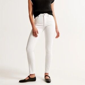white abercrombie and fitch jeans the skinny high rise 31/12s